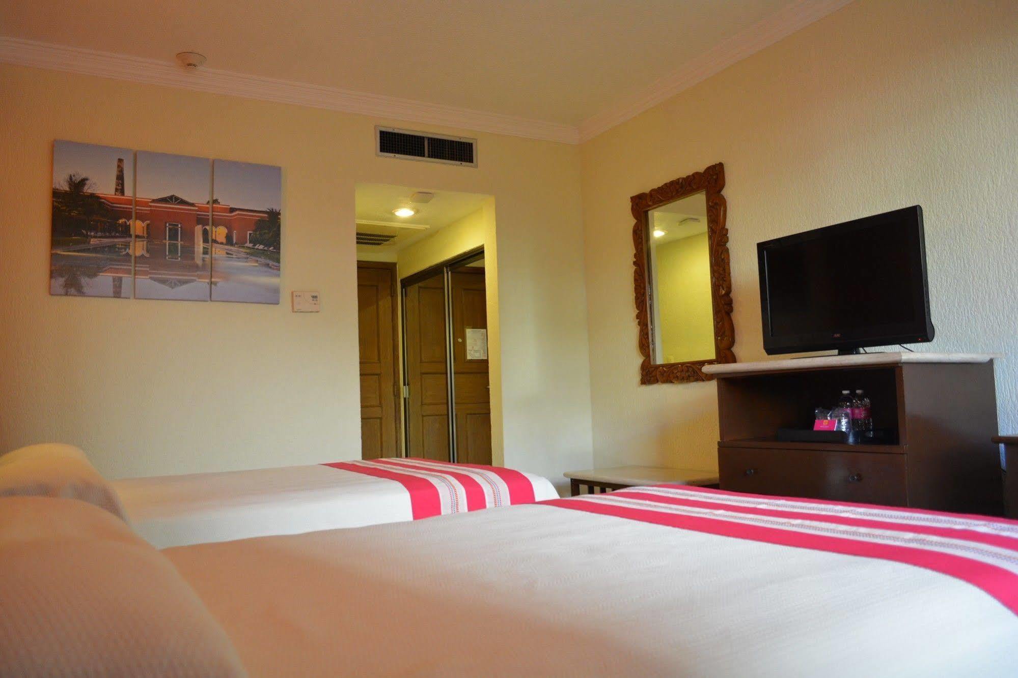 Hotel Margaritas Cancun Ngoại thất bức ảnh