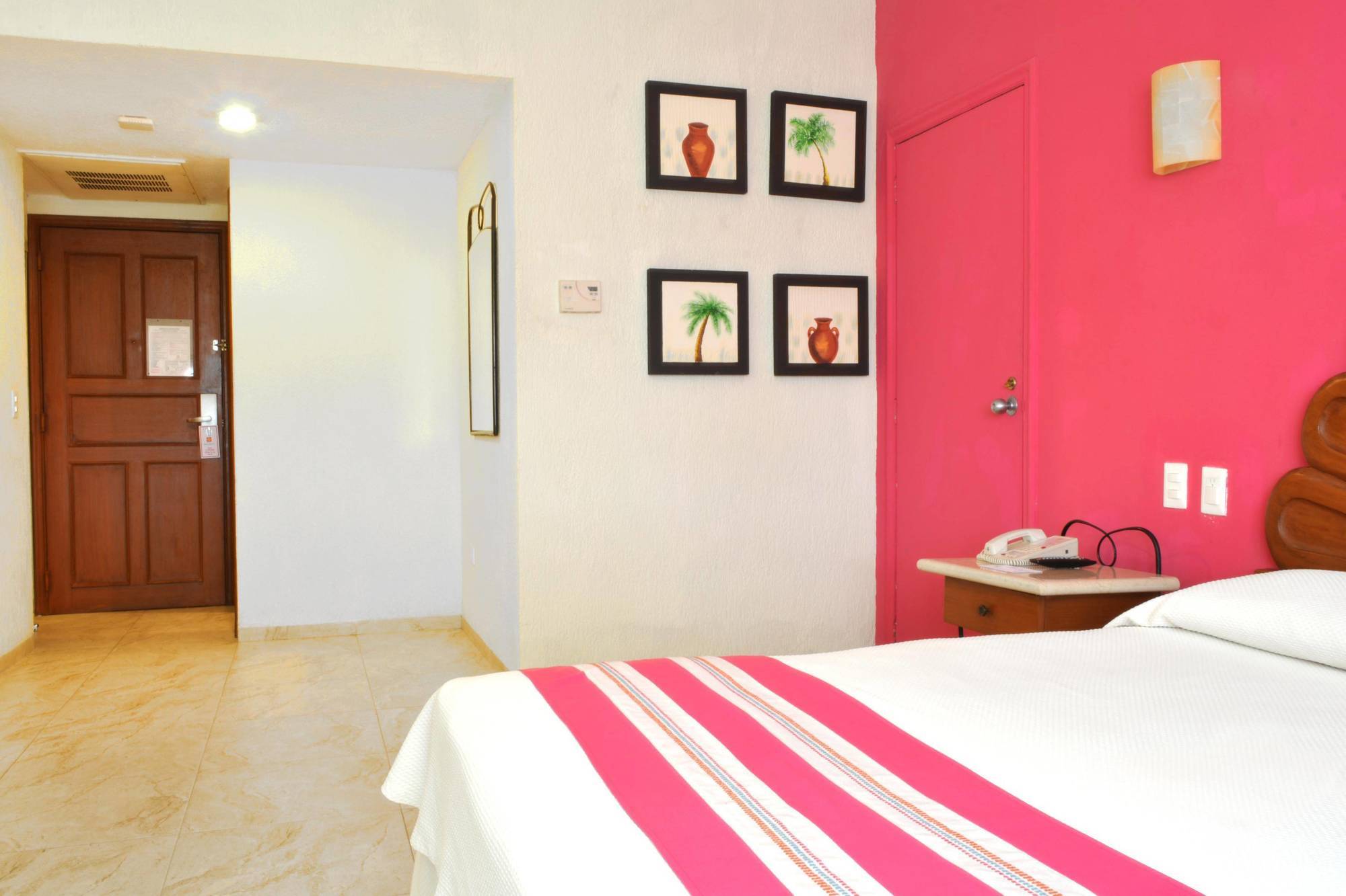 Hotel Margaritas Cancun Ngoại thất bức ảnh